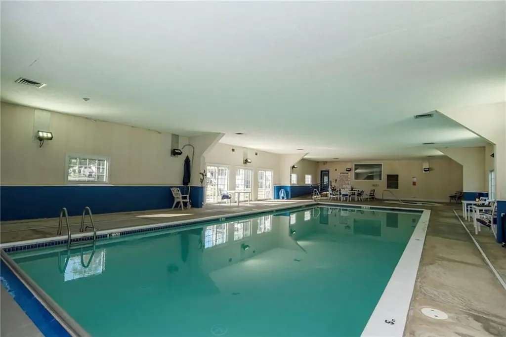 18 Mockingbird Lane Tiverton RI 02878