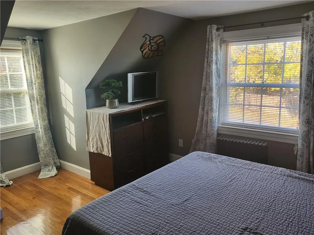 27 Frederick Street Warwick RI 02888