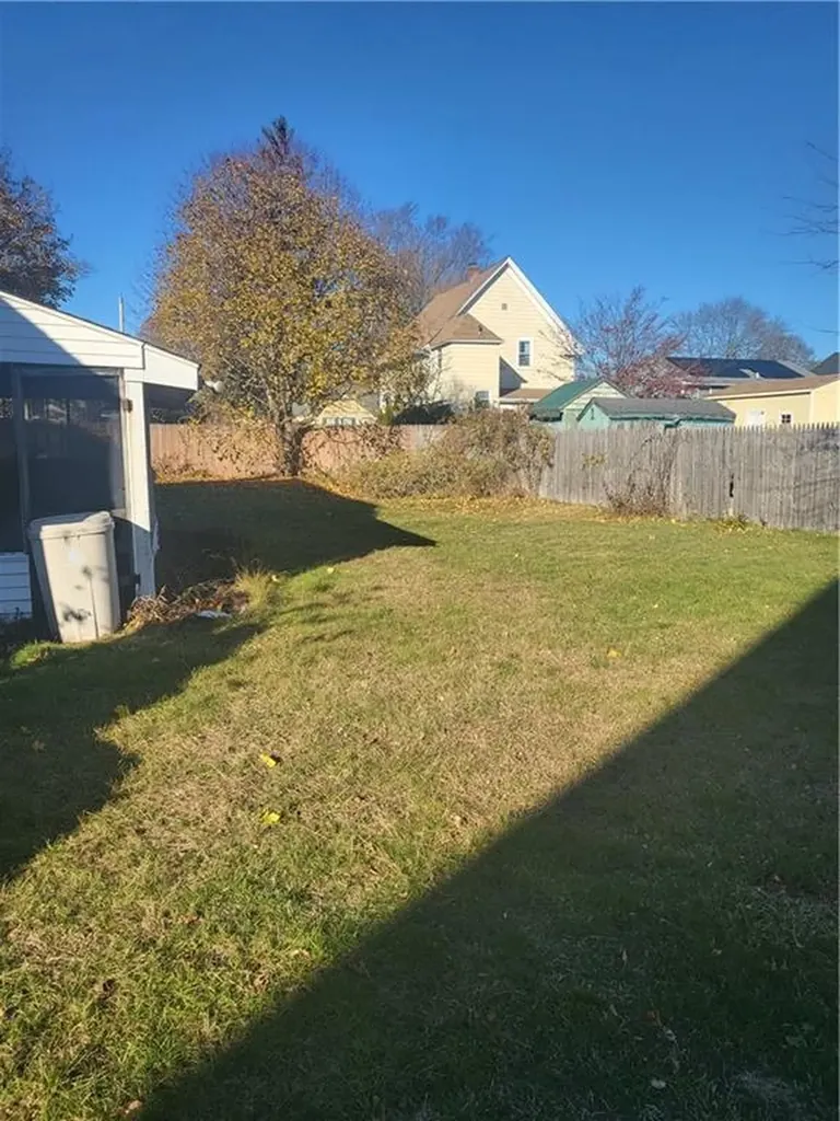 27 Frederick Street Warwick RI 02888