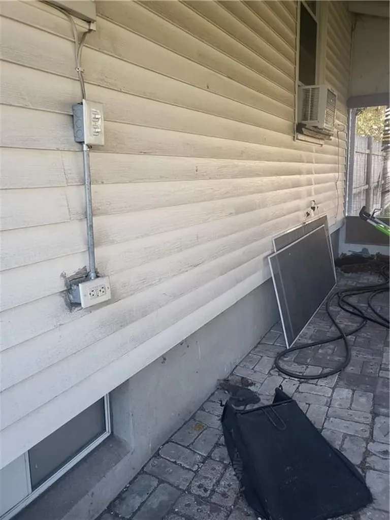 27 Frederick Street Warwick RI 02888