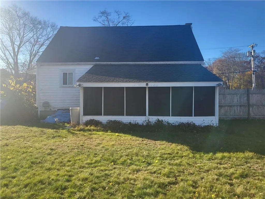 27 Frederick Street Warwick RI 02888