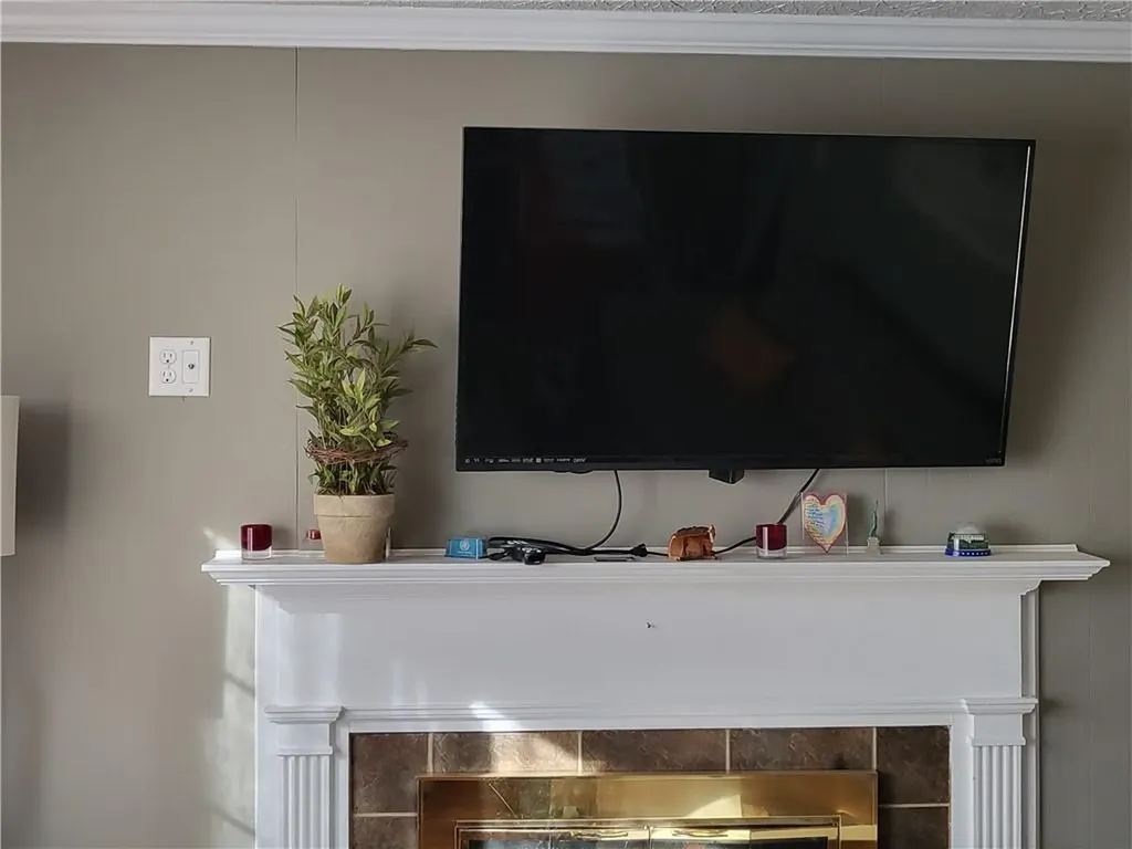 27 Frederick Street Warwick RI 02888