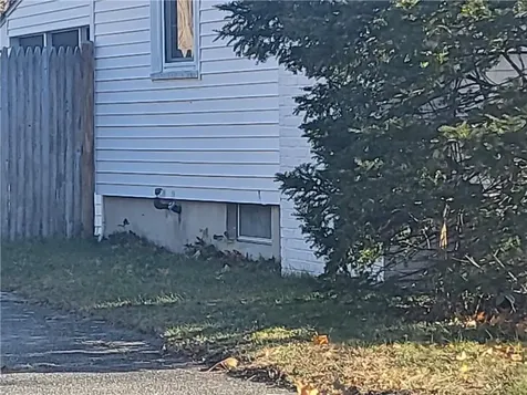 27 Frederick Street Warwick RI 02888