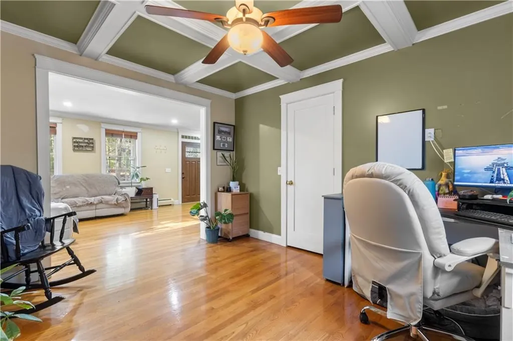 16 Karen Drive Hopkinton RI 02832