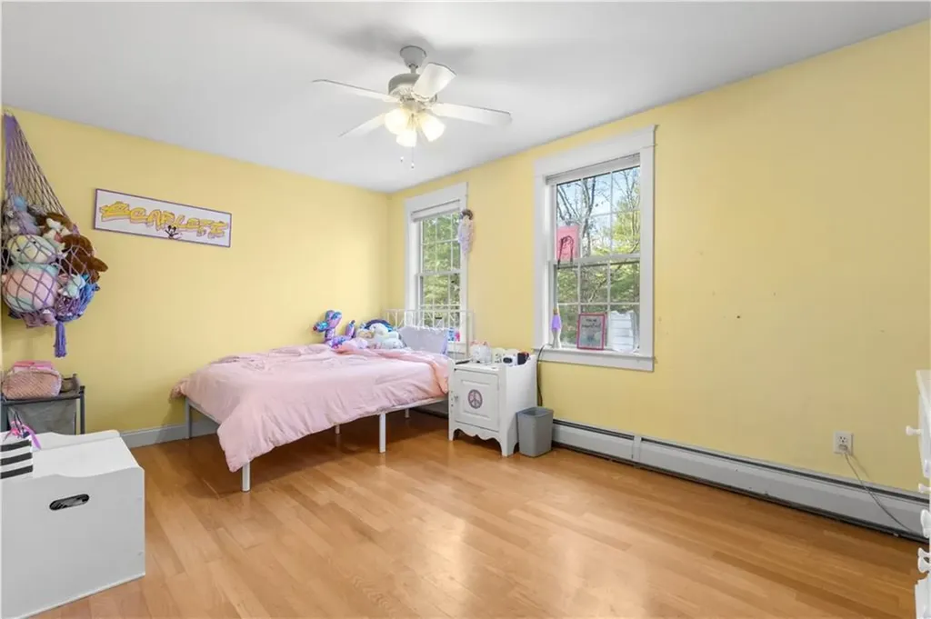 16 Karen Drive Hopkinton RI 02832