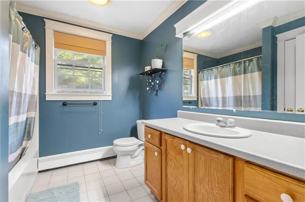 16 Karen Drive Hopkinton RI 02832