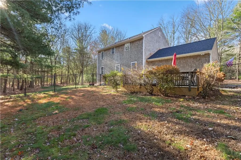 16 Karen Drive Hopkinton RI 02832