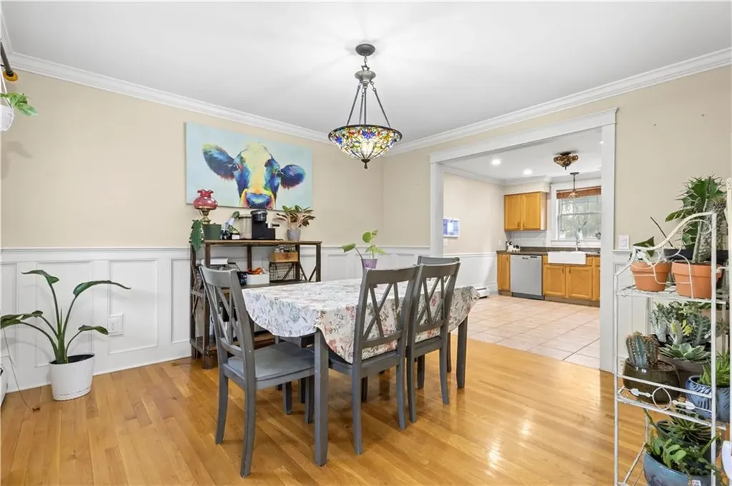 16 Karen Drive Hopkinton RI 02832