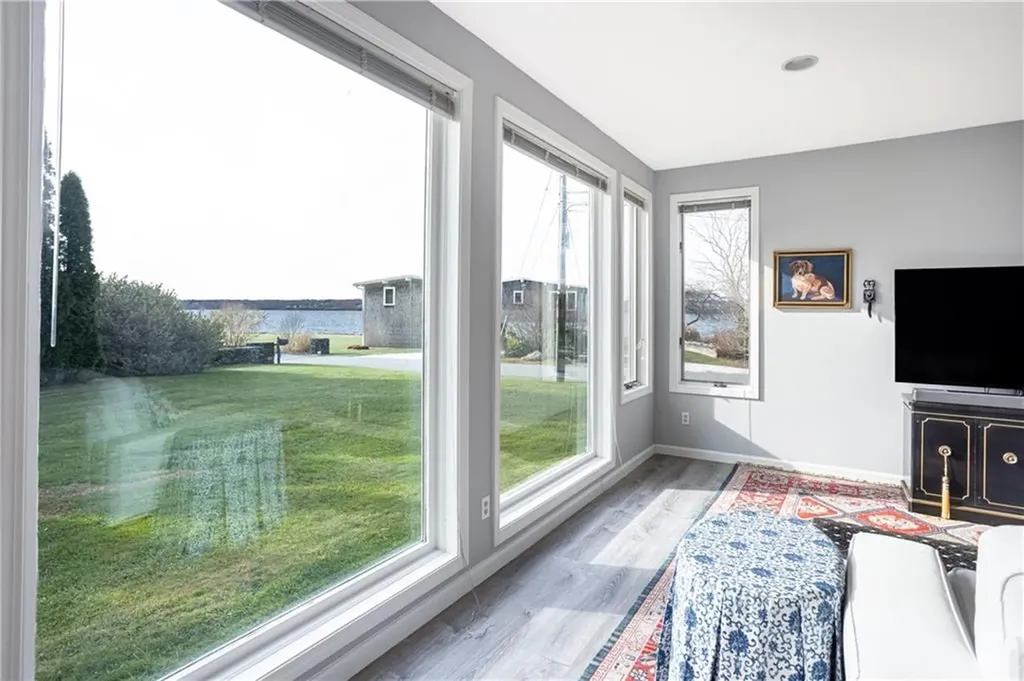 121 Driftwood Drive Tiverton RI 02878
