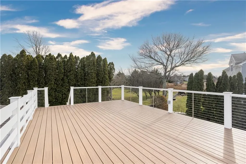 121 Driftwood Drive Tiverton RI 02878