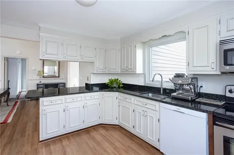 121 Driftwood Drive Tiverton RI 02878