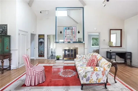 121 Driftwood Drive Tiverton RI 02878