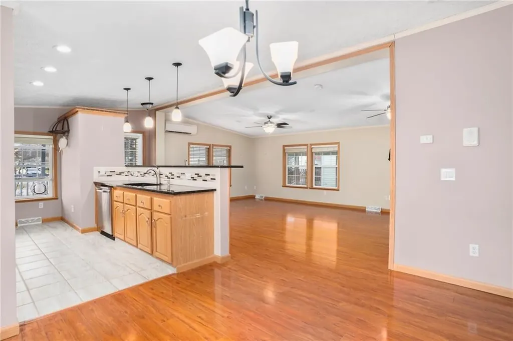 3 Blackbird Street Tiverton RI 02878