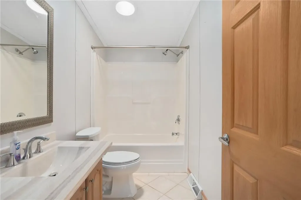 3 Blackbird Street Tiverton RI 02878