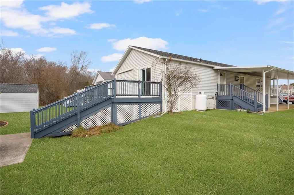 3 Blackbird Street Tiverton RI 02878