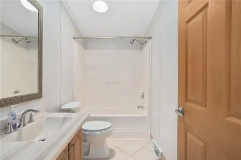 3 Blackbird Street Tiverton RI 02878