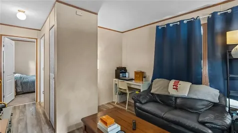 529 Forest Park Middletown RI 02842