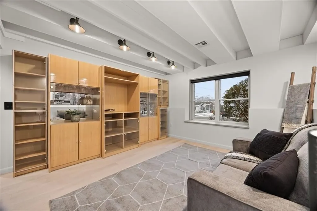 86 Branch Avenue Cumberland RI 02864