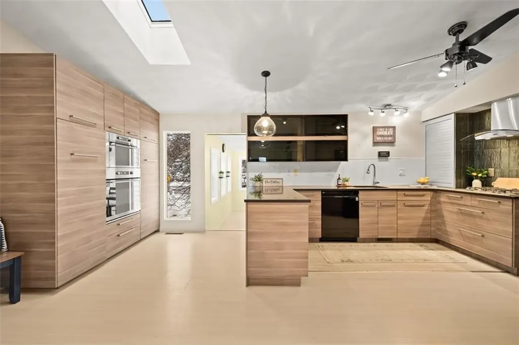 86 Branch Avenue Cumberland RI 02864