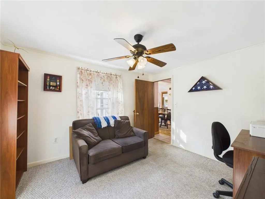 985 Cedar Swamp Road Warwick RI 02886