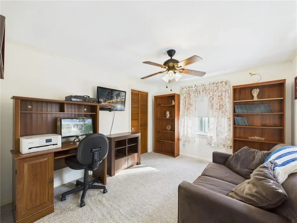 985 Cedar Swamp Road Warwick RI 02886