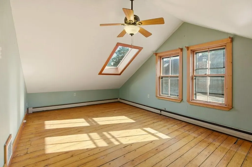 6 Sunshine Court Newport RI 02840