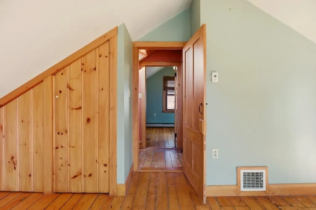 6 Sunshine Court Newport RI 02840