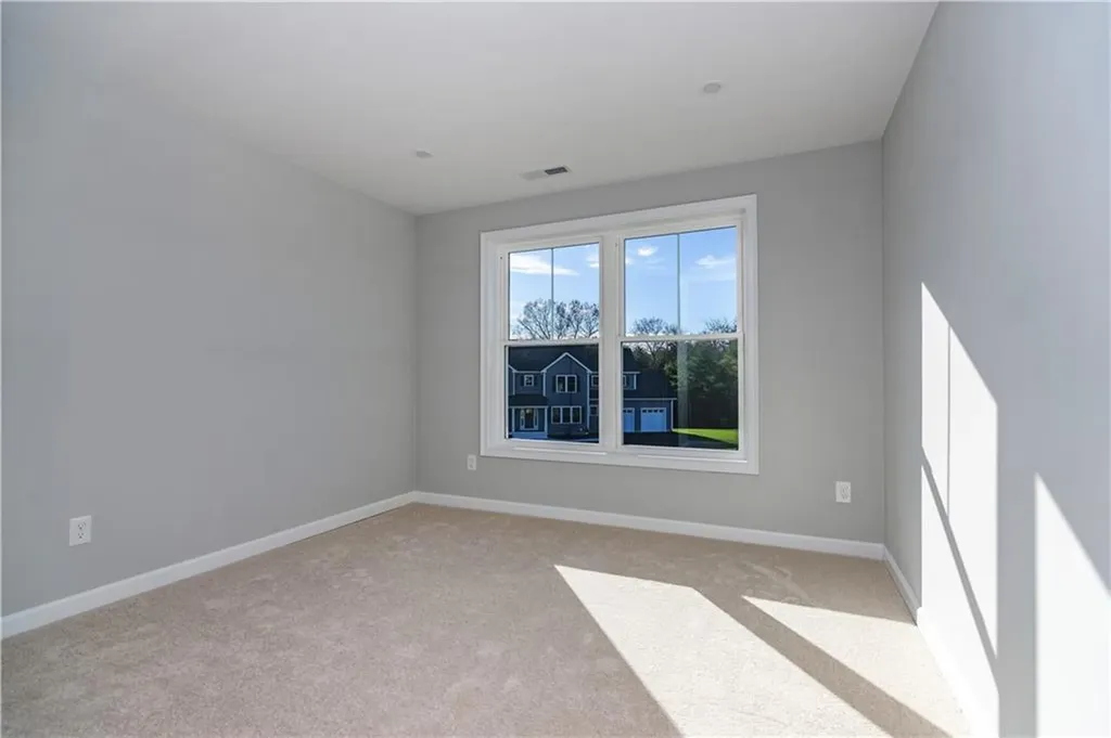 24 Cassidy Trail Coventry RI 02816