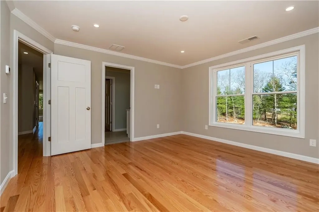 24 Cassidy Trail Coventry RI 02816