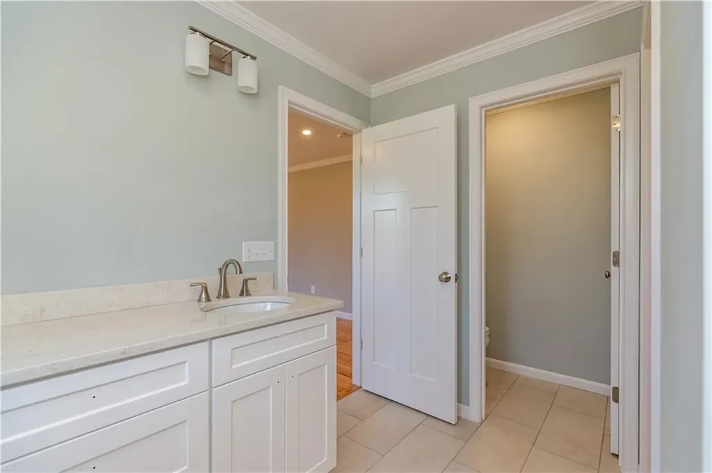 24 Cassidy Trail Coventry RI 02816