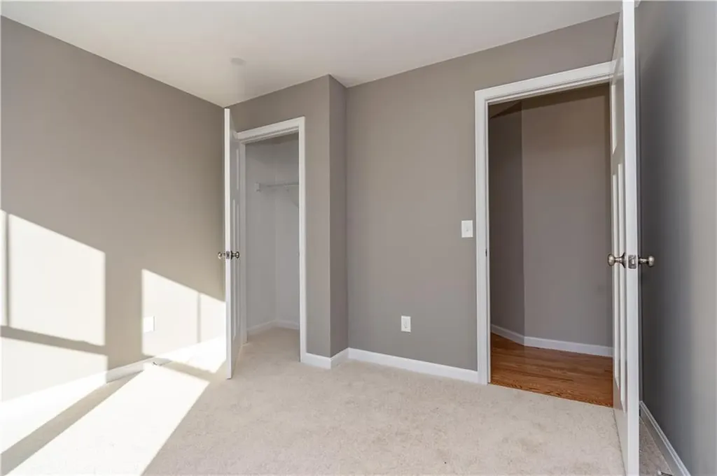 24 Cassidy Trail Coventry RI 02816