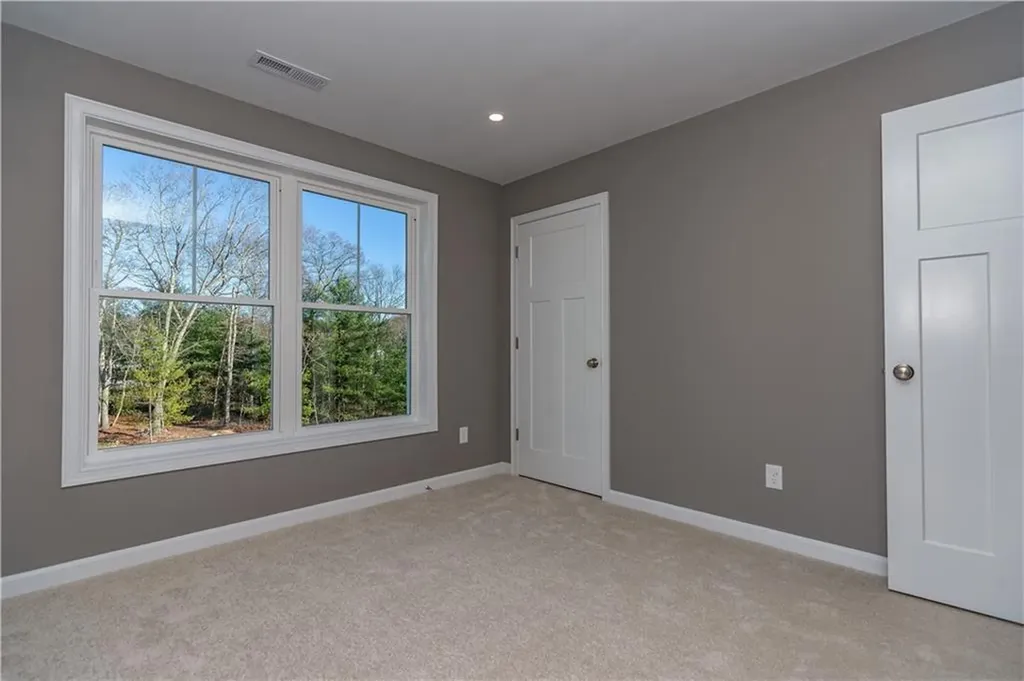 24 Cassidy Trail Coventry RI 02816