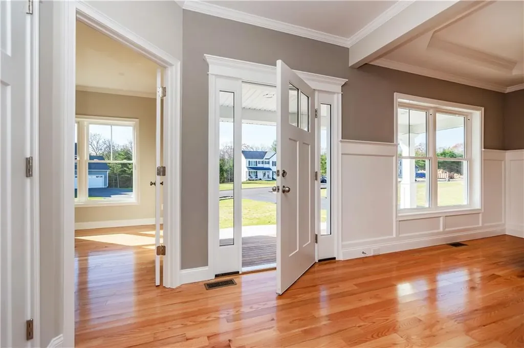 24 Cassidy Trail Coventry RI 02816