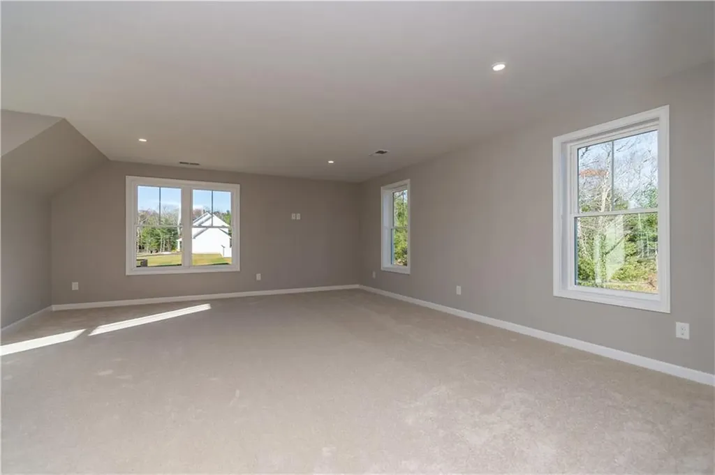 24 Cassidy Trail Coventry RI 02816