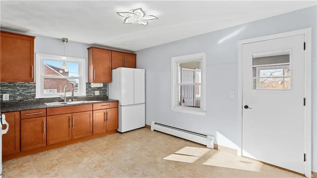 318 Princess Avenue Cranston RI 02920