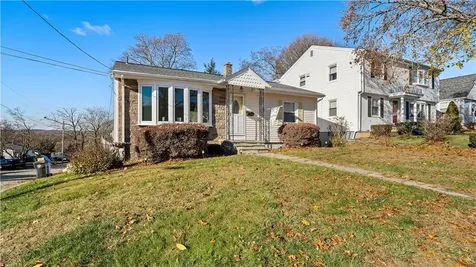 318 Princess Avenue Cranston RI 02920