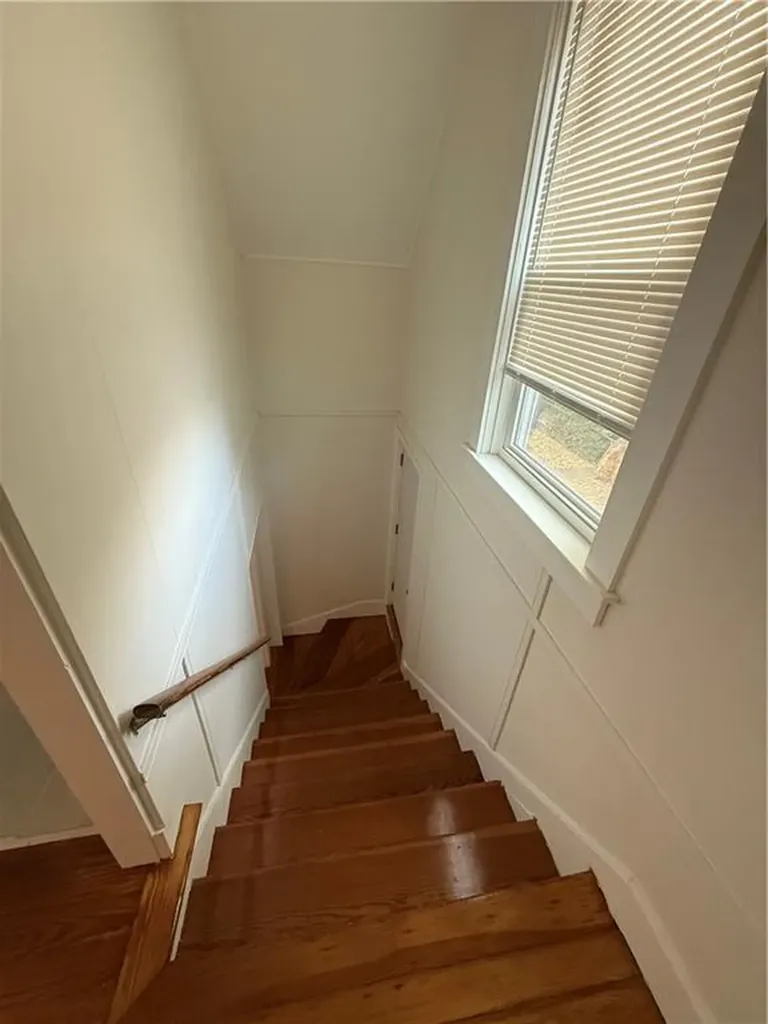 243 Bay View Avenue Cranston RI 02905