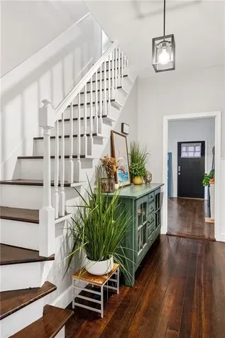 38 Collins Street Bristol RI 02809