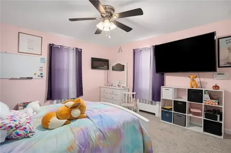 6 Eldorado Drive Johnston RI 02919