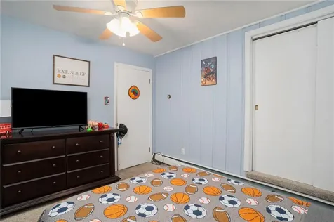 6 Eldorado Drive Johnston RI 02919