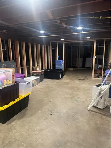 6 Eldorado Drive Johnston RI 02919