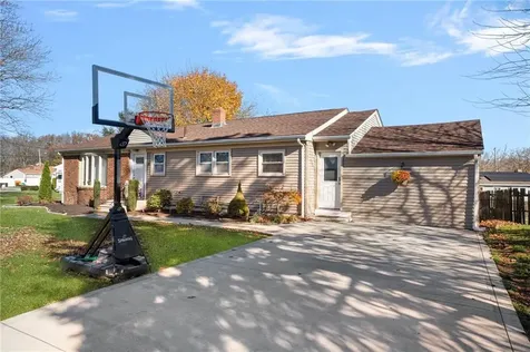 6 Eldorado Drive Johnston RI 02919