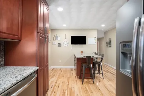 6 Eldorado Drive Johnston RI 02919