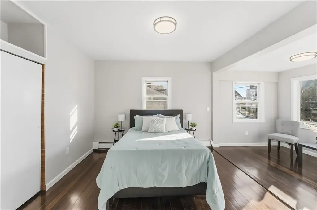 10 Woburn Street Cranston RI 02910