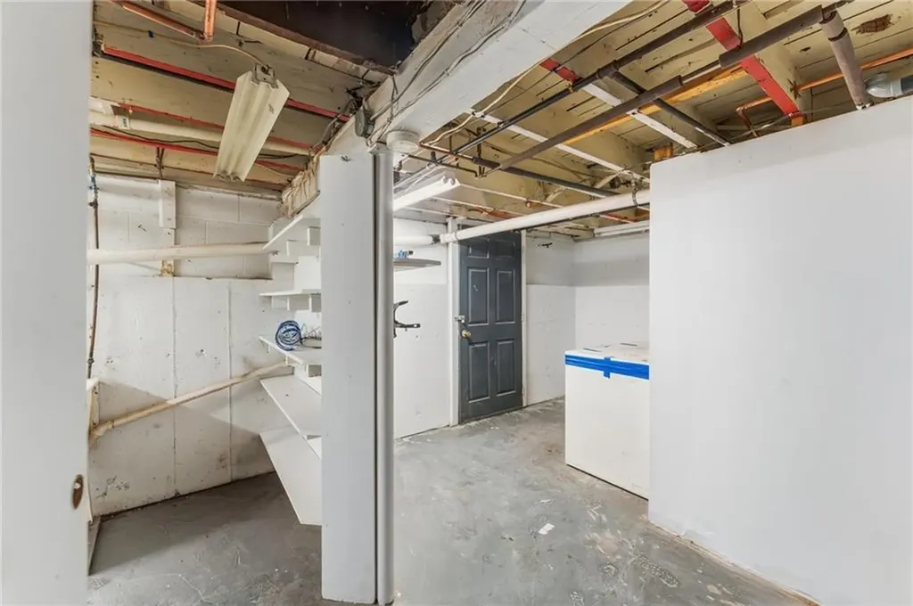 10 Woburn Street Cranston RI 02910