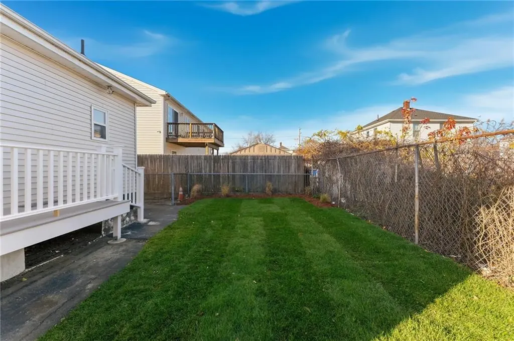 10 Woburn Street Cranston RI 02910