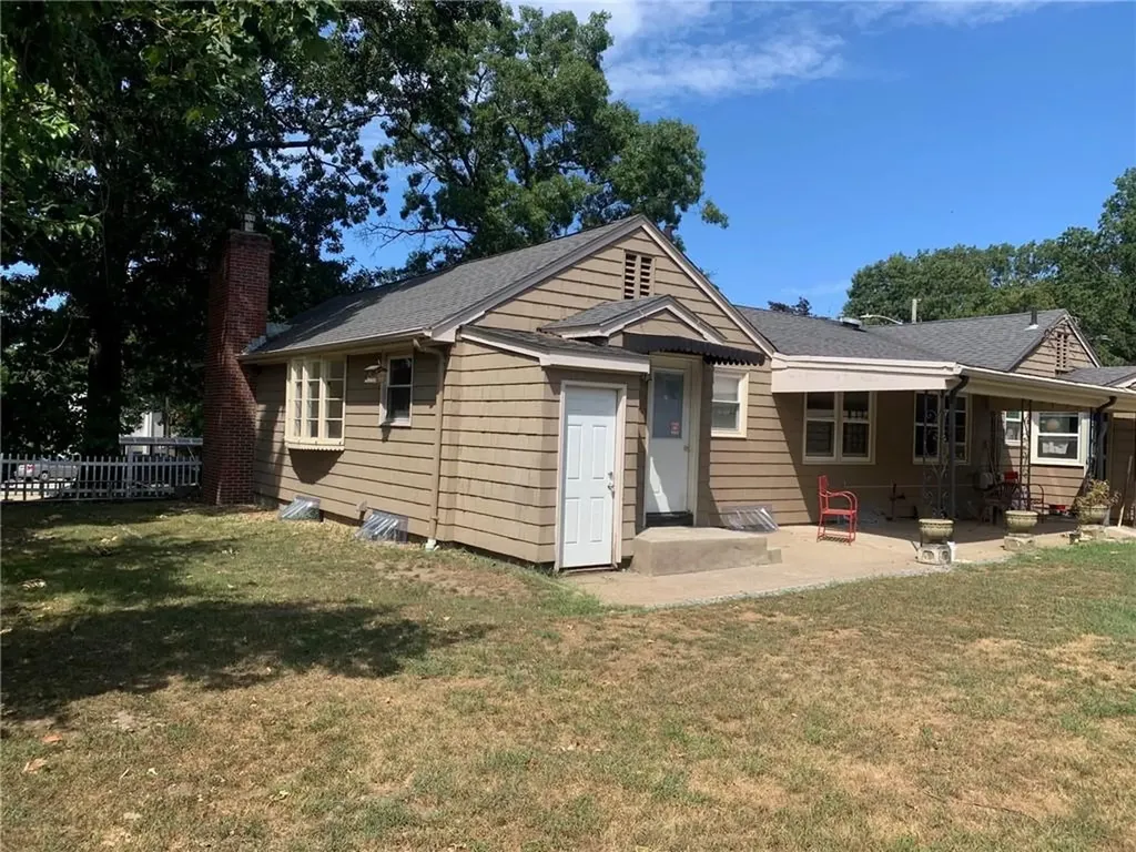 652 East Avenue Pawtucket RI 02860