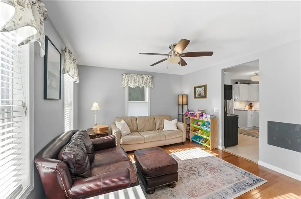 128 Rodman Street South Kingstown RI 02879