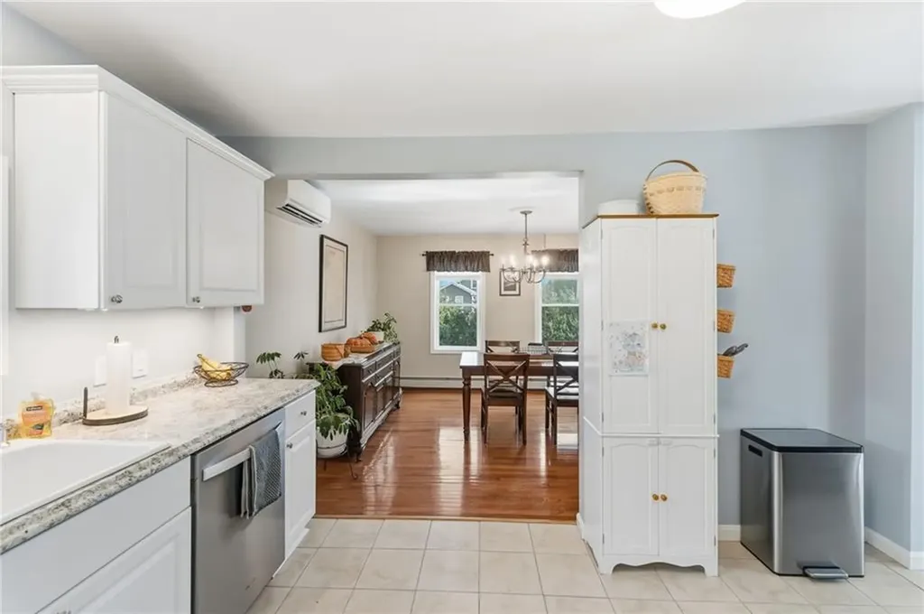 128 Rodman Street South Kingstown RI 02879