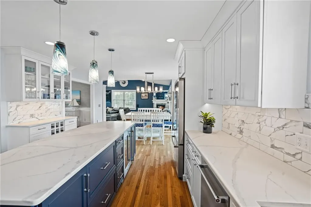 41 Wuddall Avenue Warwick RI 02889